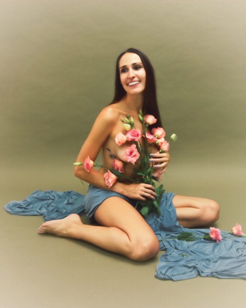 Jen, somatic relationship coach